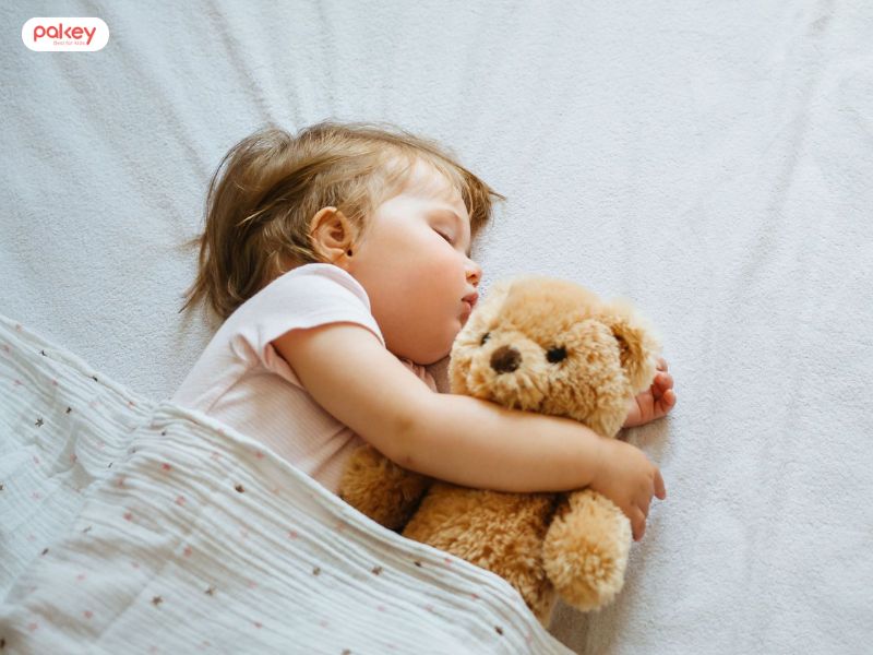 tình trạng trẻ ngủ ngày cày đêm sẽ tự chấm dứt khi trẻ đạt mốc 9 tháng tuổi