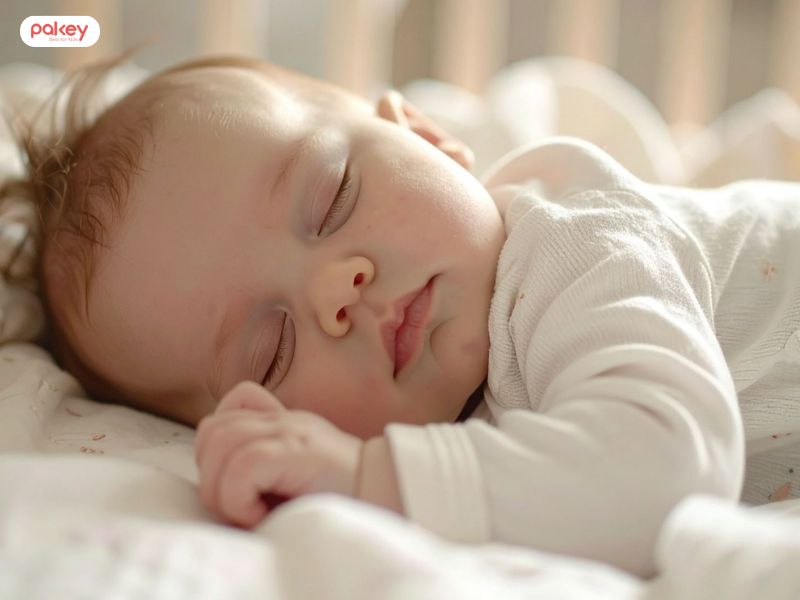 Trẻ sơ sinh nằm sấp ngủ có sao không?