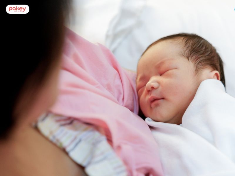 [Giải đáp chi tiết] Trẻ sơ sinh ngủ nhiều có sao không?