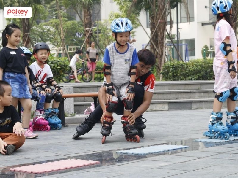 Hướng dẫn trượt patin cho trẻ em an toàn, dễ học chi tiết từ A-Z
