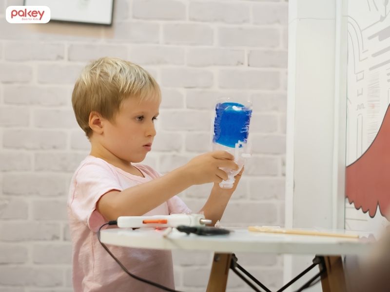 10+ ý tưởng làm đồ chơi mầm non từ chai nhựa đơn giản