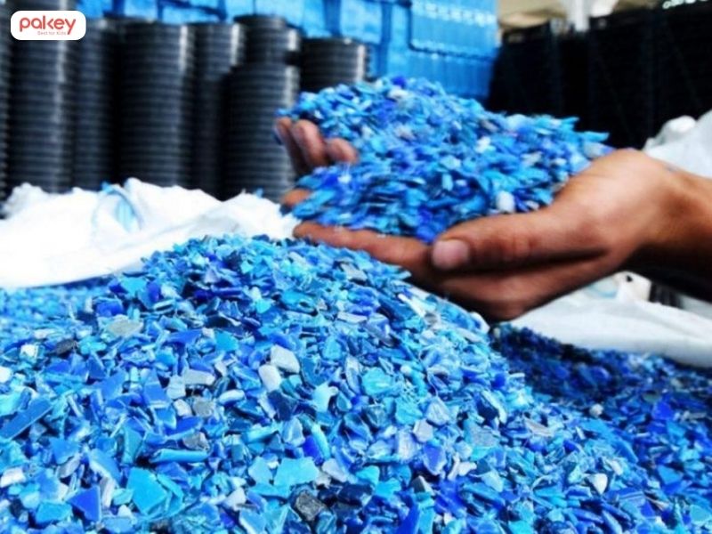Nhựa tái chế là gì? Phân biệt và ứng dụng thực tế của từng loại