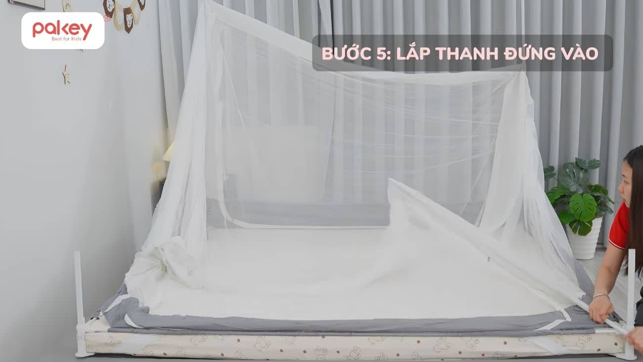 [Chi tiết] Cách lắp màn chống ngã Pakey và lưu ý khi sử dụng