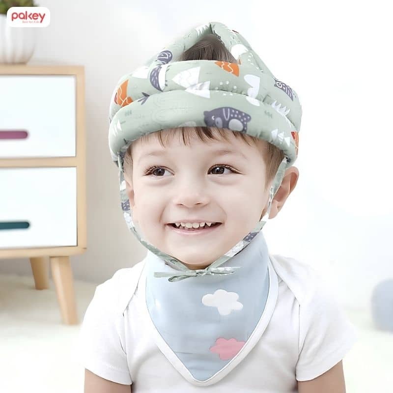 Mũ bảo vệ đầu cho bé là gì? Cách chọn mũ an toàn, phù hợp
