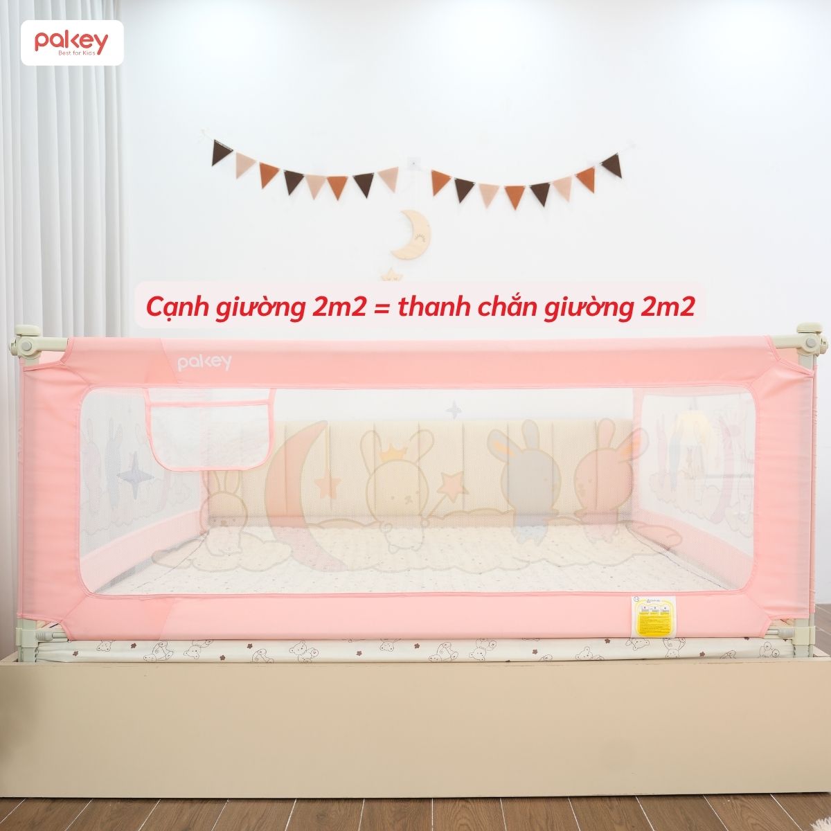 Thanh chắn giường 2m2 15 Một thanh chắn giường 2m2 sẽ phù hợp với một mặt giường có kích thước tương ứng