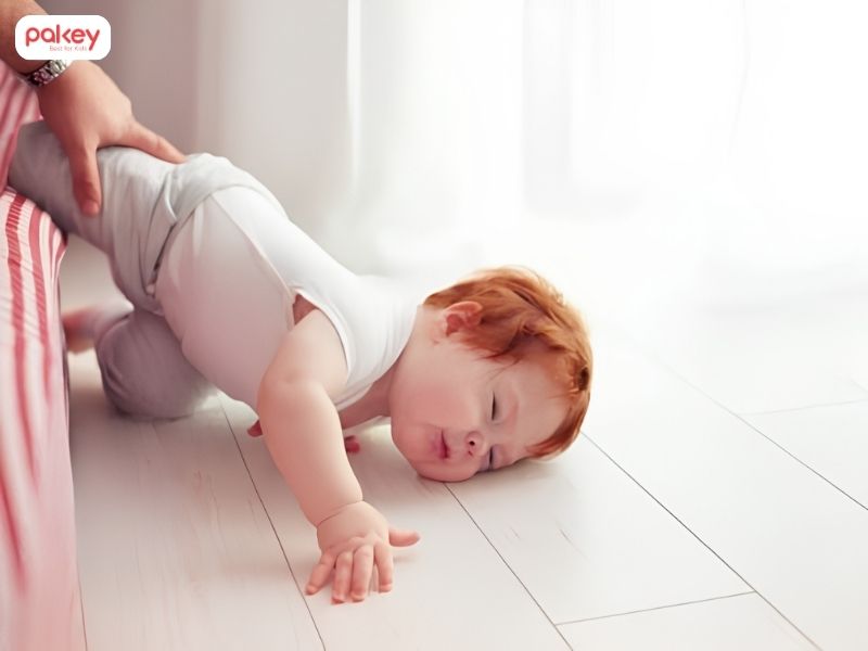 Tổng hợp 9 trường hợp trẻ bị ngã thường gặp và cách xử lý 10 Tổng hợp 9 trường hợp trẻ bị ngã thường gặp và cách xử lý